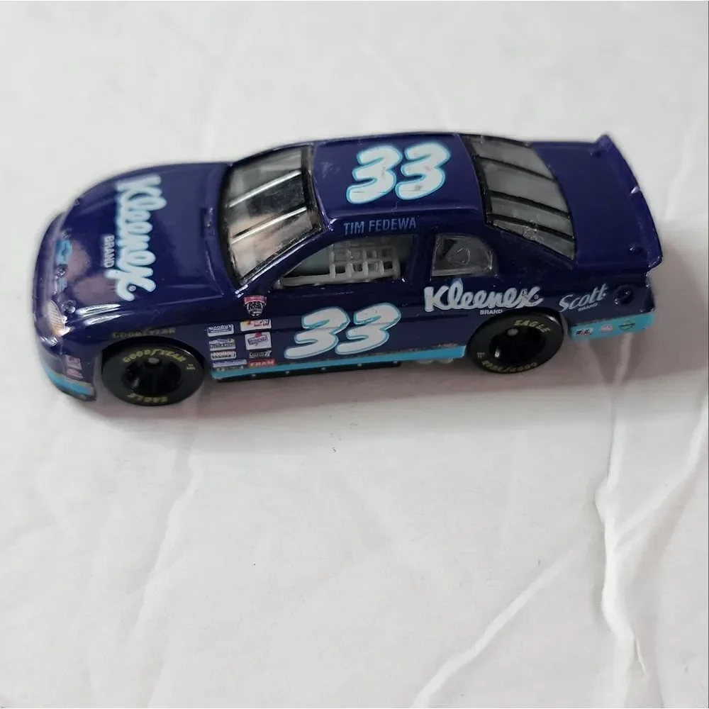 1995 RACING CHAMPIONS 1/64 #33 - TIM FEDEWA KLEENEX- PRIVATE ISSUE BOX - NEW